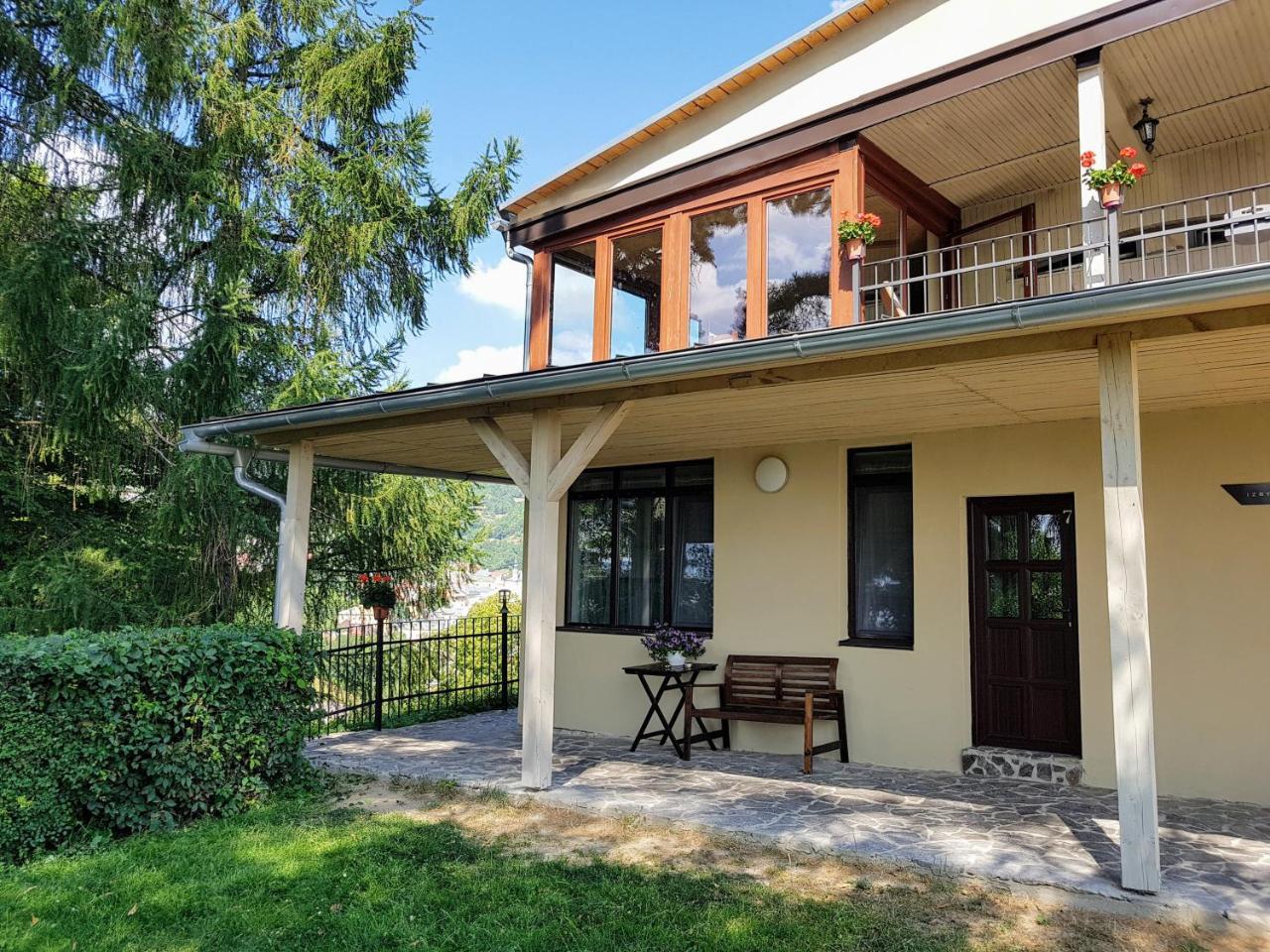Penzion Na Kopci Banská Štiavnica Dış mekan fotoğraf